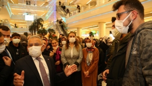 Kayseri'de üniversiteli öğrencilerden 'çamaşırhane' teşekkürü