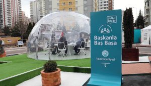 Kayseri'de Belediye Başkanı makam odasını mahalleye taşıdı