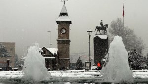 Kayseri'de yoğun kar yağışı