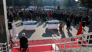 Kazada ölen 2 öğrenci için eğitim gördükleri fakültede tören