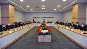 Kırşehir Valisi Akın, bağımlıkla topyekun mücadele çağrısı yaptı