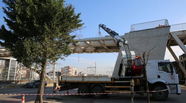 Kocaeli Mimar Sinan'da çelik sac montajı başladı