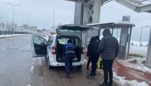 Kocaeli'nde Zabıta vatandaşa hizmet etmeye devam ediyor 