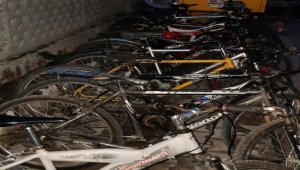 Konya'da çaldığı bisikletleri sattığı öne sürülen zanlı tutuklandı