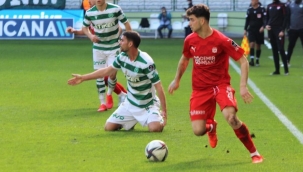 Konyaspor'un iç sahadaki namağlup serisi son buldu