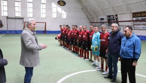 Melikgazi'de dostluk ve dayanışma turnuvası