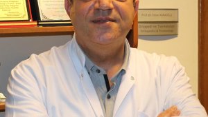 Ortopedi Uzmanı Karaoğlu: Kışın düşmemek için ayakkabı seçimi önemli