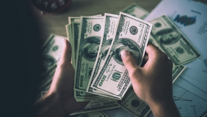 Rüyada dolar görmenin tabiri nedir?