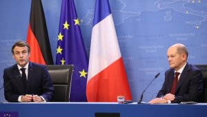Scholz ve Macron'dan Rusya'ya 'saldırganlığın bedeli yüksek olur' uyarısı