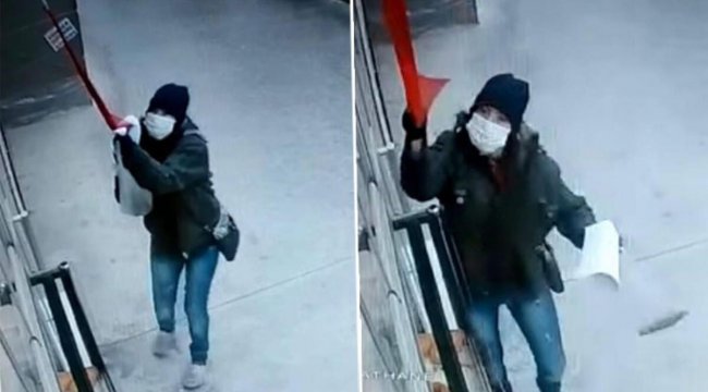 Türk bayrağına çirkin saldırı! Yaptığı yanına kalmadı