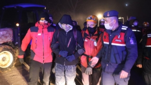  Türk İHA'sı Bayraktar, gece Uludağ'da mahsur kalan genci kurtardı