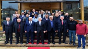 Vali Akın ve Belediye Başkanı Ekicioğlu, basın mensuplarıyla bir araya geldi