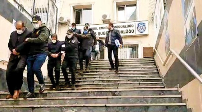 Yağmacı çete çökertildi