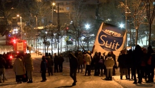 Yolcu otobüsü mahalle arasında kaydı