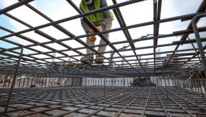 5 bin metrekareden büyük inşaatlara en az yüzde 5 'yenilenebilir enerji' şartı