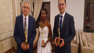 Afyon 2021 En'leri plaketlerini aldı 