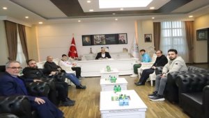 Başkan Acar'dan, Engelliler Güreş Şampiyonası ikincisi Bostancıya ödül