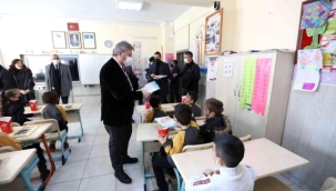 Başkan Palancıoğlu; karne heyecanına ortak oldu