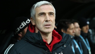 Beşiktaş'ta Önder Karaveli'den savunma vurgusu! 'Değerli kılacak nokta...'