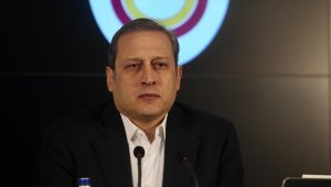 Burak Elmas: Galatasaray, içinde bulunduğu durumdan toparlanarak çıkacak