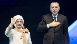 Cumhurbaşkanı Erdoğan ve eşi Emine Erdoğan'ın Kovid-19 testleri pozitif çıktı