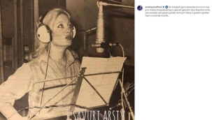 Emel Sayın takipçilerini geçmişe götürdü: İyi ki bu kadar çok çalışmışım