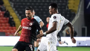 Gaziantep FK-Yeni Malatyaspor erteleme maçında gol sesi çıkmadı