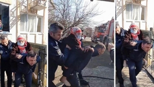 Günün kahramanı Samsun'dan! Yaşlı kadını böyle kurtardı