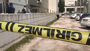 Hastane otoparkında dehşet! Sevgilisinin eski kocasını vurdu