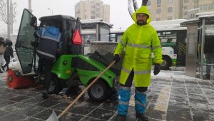 Kayseri'nin 6 ilçesinde eğitime kar engeli