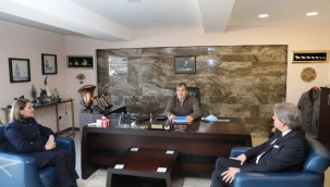 Kocaeli İzmit'te Başkan Hürriyet’ten, Fuat Biçici’ye Taziye ziyareti