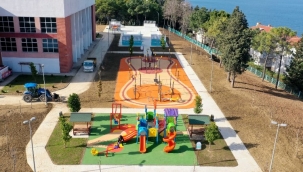 Kocaeli Karamürsel'e sentetik buz pisti 