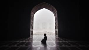 Miraç Kandili'nde ne oldu? Hz. Muhammed'in Allah katına çıkması nasıl oldu?