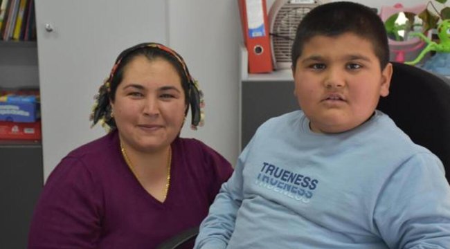 Otizmli Oğuzhan, 9 yaşında ilk kez 'anne' dedi