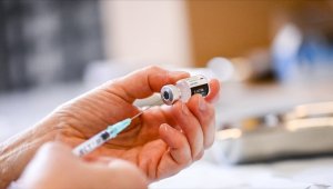 Pfizer-BioNTech, 5 yaş altı çocuklara Kovid-19 aşısı için acil kullanım onayı başvurusu yaptı