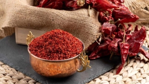 Pul biberin içinde yok yok! Hileyi anlamak için üstüne su dökün