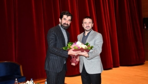 Serdar Tuncer Bursa Kestel’de sevenleriyle buluştu