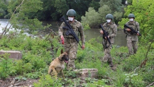 Son dakika... MSB: Biri PKK'lı terörist olmak üzere 3 kişi Yunanistan'a yasa dışı yolla geçmeye çalışırken yakalandı