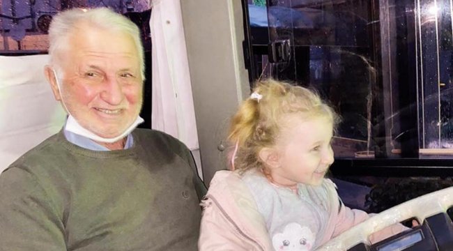 Sürücü hızla geldi, hatalı solladı, makas attı, şerit ihlali yaptı... Bilirkişi: Suçlu yaya