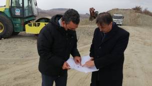 Yeşilhisar Millet Bahçesinin inşaat çalışmaları başladı