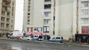 46 yaşındaki kadın balkondan düştü