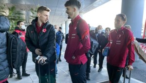 A Milli Futbol Takımı, Portekiz'e gitti