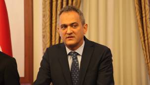 Bakan Özer: Yüz yüze eğitime kesintisiz bir şekilde devam ediyoruz