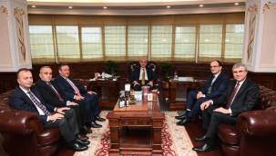 Başkan Yüce bakanla görüştü: “Üreten bir Sakarya’yı inşa ediyoruz”