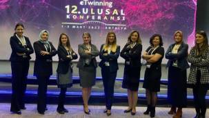 Bursa'dan iki öğretmene eTwinning özel ödülü