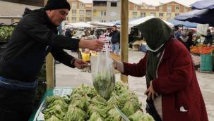 Bursa Gemlik'te ilk hasat marullar satışta