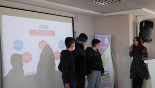 Büyükşehir'den lise öğrencilerine anlamlı ve önemli seminer 
