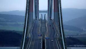 Çanakkale Köprüsü’nün ortasında yer alan virajın nedeni ne?