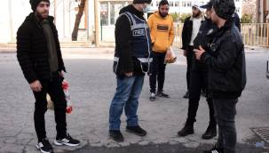 Çocuk Şube ekiplerinden okul çevresinde denetim