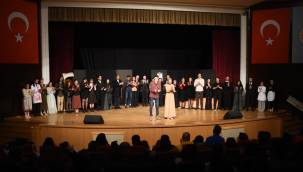 DİFTT 'Karanlıktan Gelen Sır' oyununu sahneledi